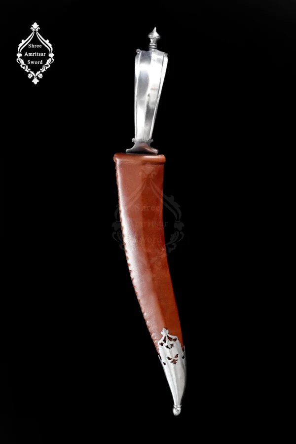 Maratha Bichuwa/Bichua